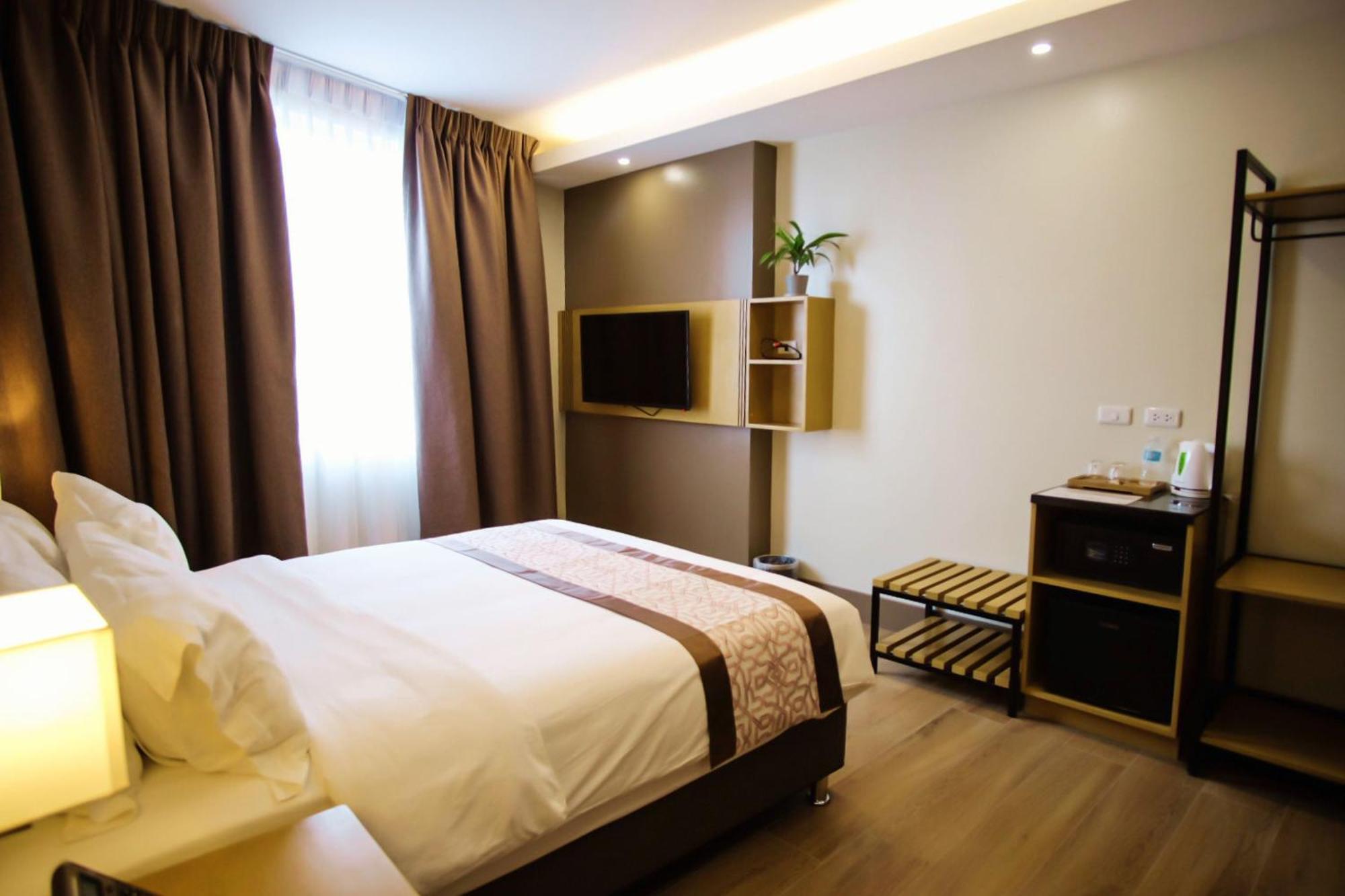 โรงแรมซิตี้ พาร์ค Cebu ภายนอก รูปภาพ